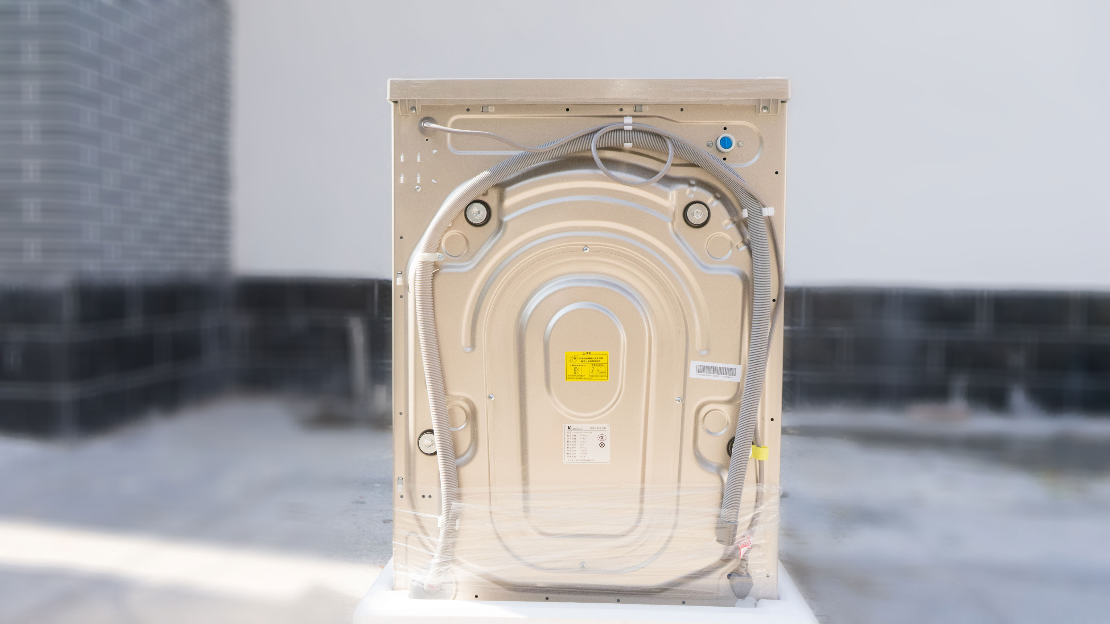 自动洗衣黑科技，小天鹅全自动滚筒洗烘一体洗衣机