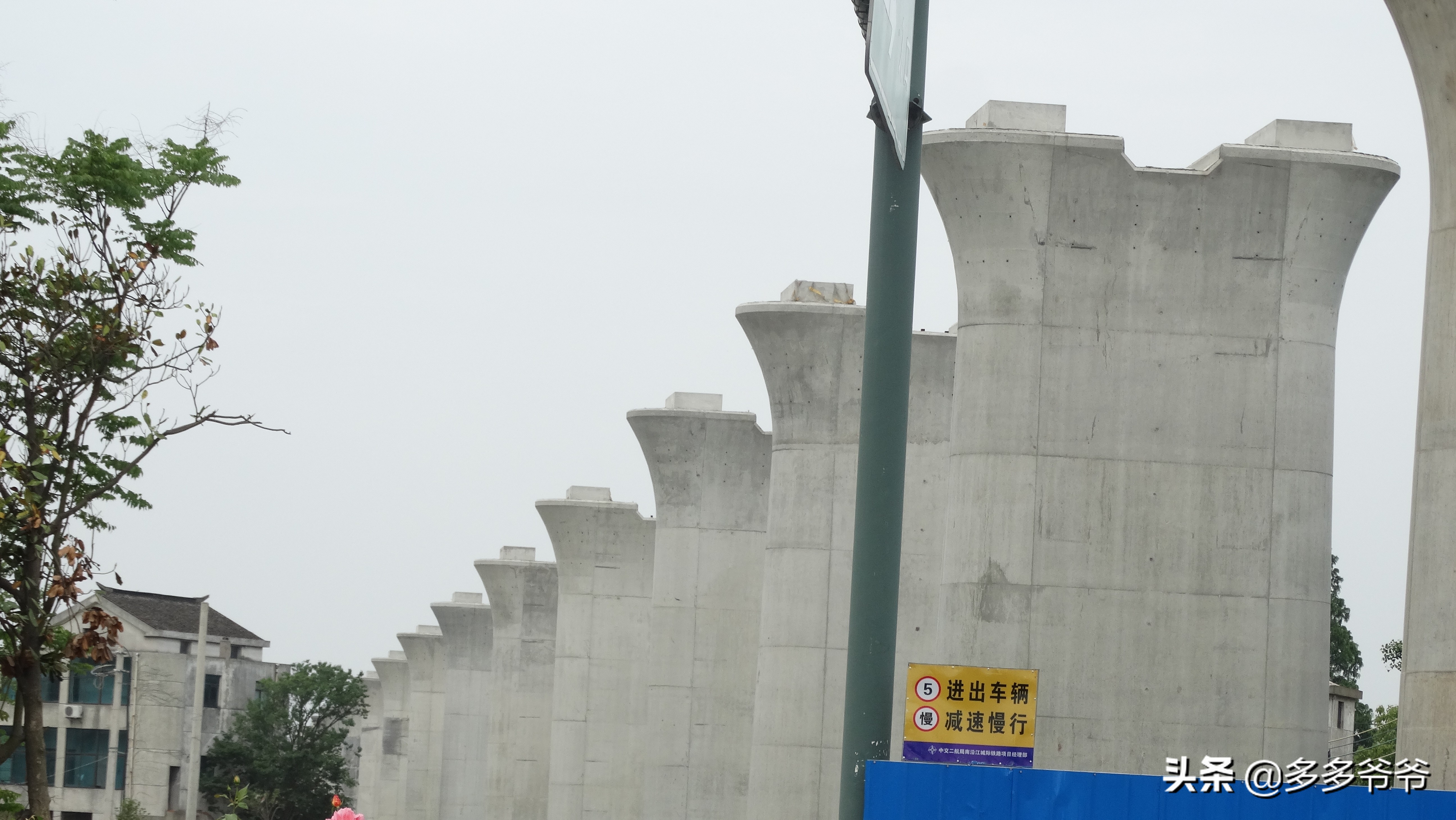 苏锡常没有直达南通，盐城火车，要到上海换乘？这样走省100元钱