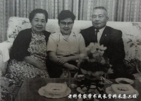 “我的根在中国，我的事业在中国”，她用最美奋斗书写入党申请