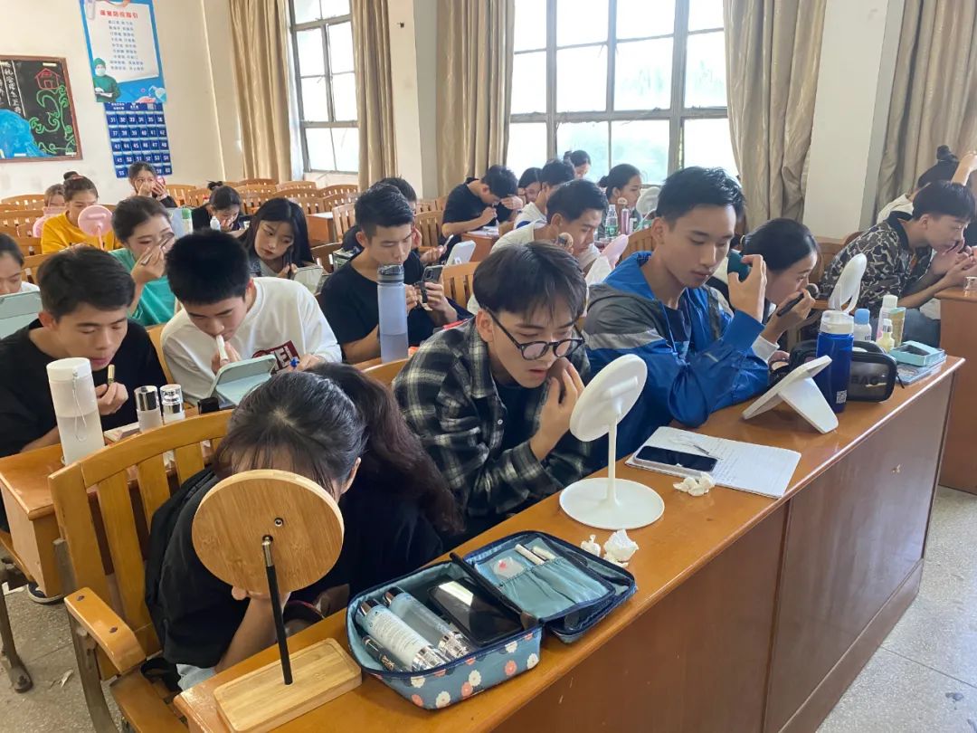 知云时代航空专业2021年秋季招生正式启动，带你逐梦蓝天