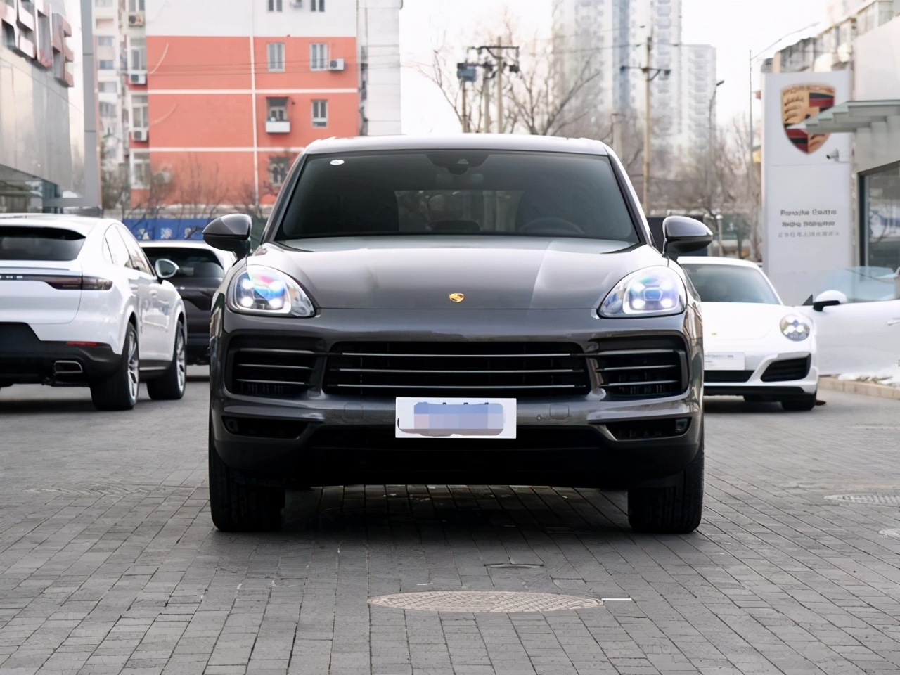 开完宝马X5，再换到保时捷卡宴上，车主：对比后一肚子话要说