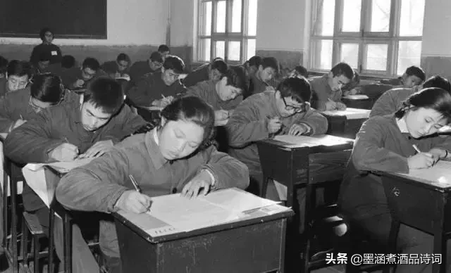 忆往昔：回顾高考40年，每一张照片都是一代人的青春写照