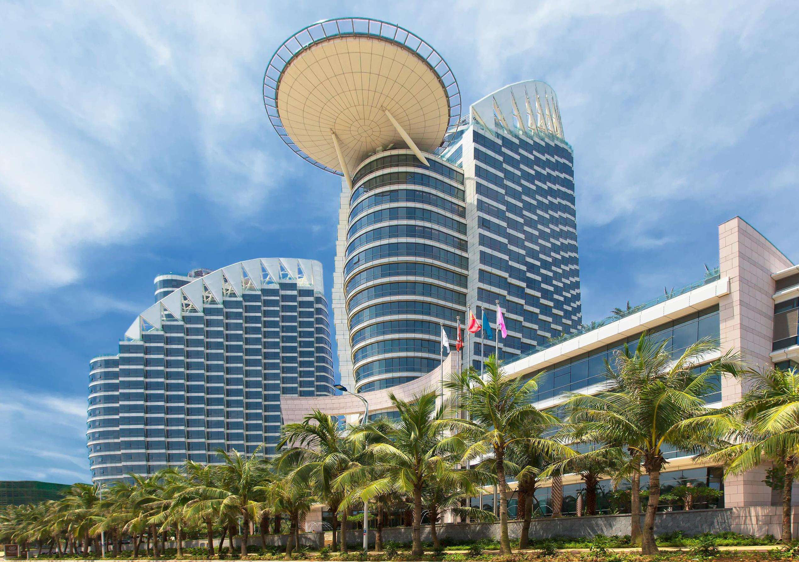 广东湛江五所好高中，本科过线率相当高，堪称本科院校的生源基地