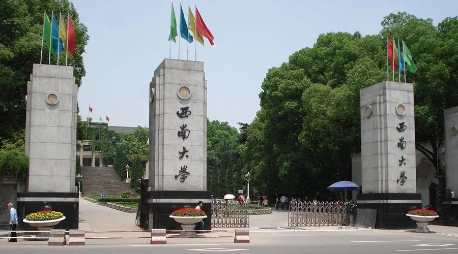 想免费上大学？美术类免费师范生有哪些院校及专业可以报考？