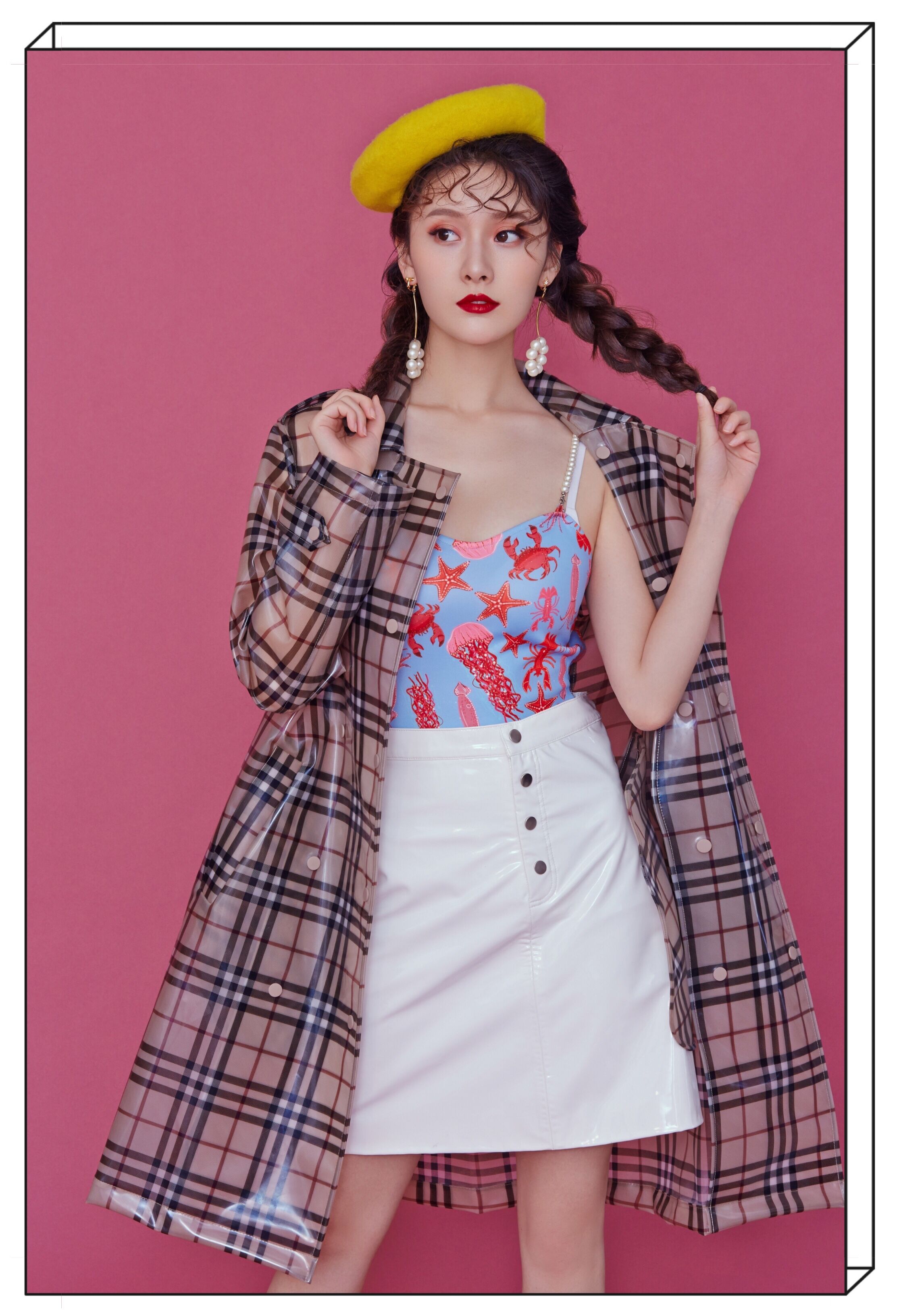 《巴啦啦小魔仙》中的贝贝王子璇,长大以后也太美了!裹胸超惊艳