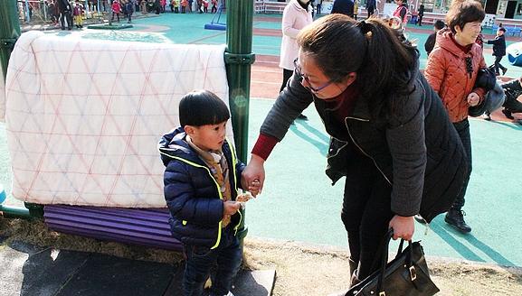 9岁女童被奸杀：孩子，对不起，妈妈忘了教你远离“伪好人”
