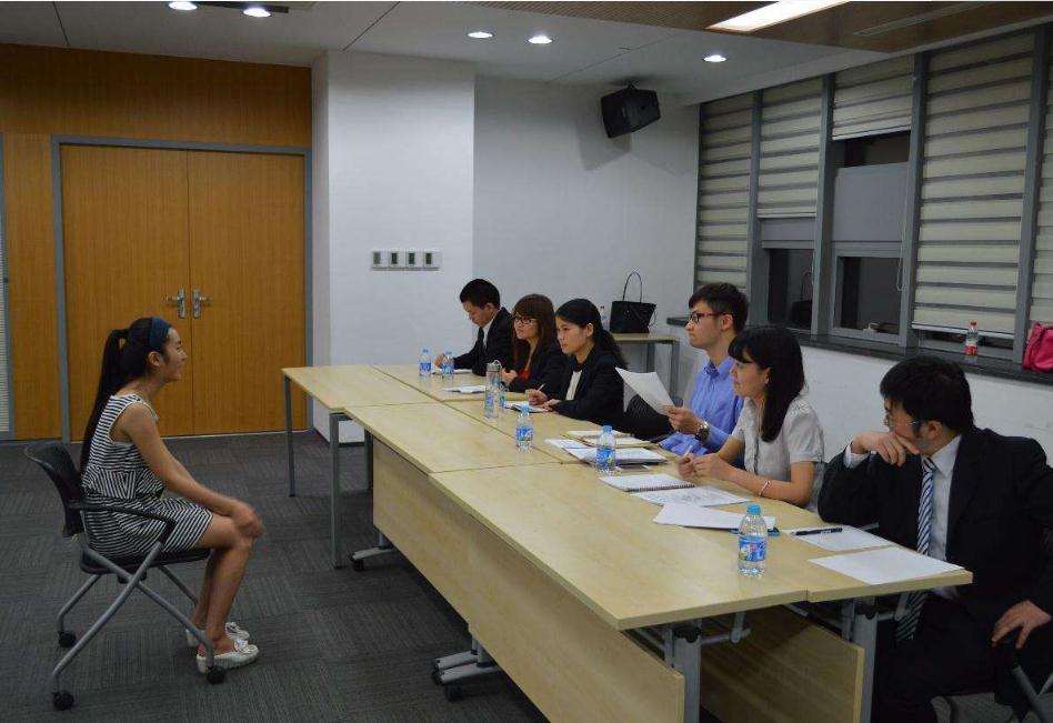 考研要求四六级成绩吗？部分高校发布通知，没过四级的学生要留意