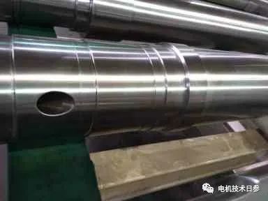 電機(jī)軸承損壞的現(xiàn)象和原因(電機(jī)軸電流的產(chǎn)生及危害)
