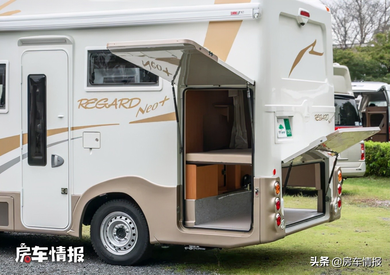 丰田平头房车超实用，3.0T动力带四驱，仅5米长能住6人带大储物箱