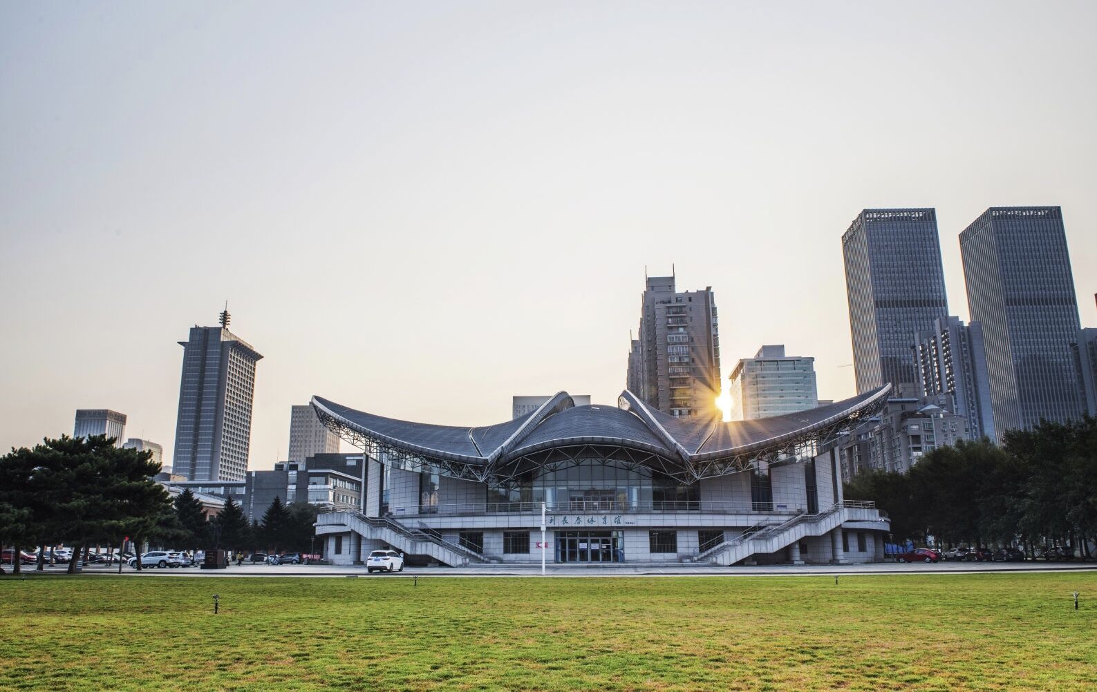 辽宁高校迎来“好消息”，东北大学获得升级，东财入选双一流？