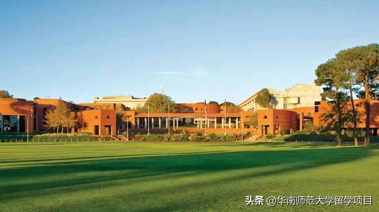 华南师范大学2021年国际本科2+2项目(艺术方向)招生简章