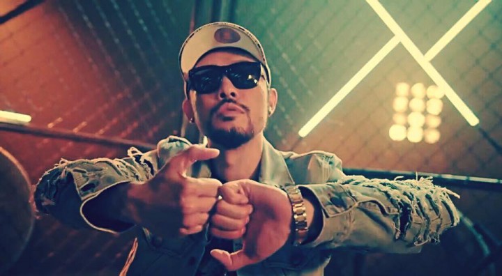 不知道这些你就OUT了！嘻哈手势百科全书带你感受hiphop文化