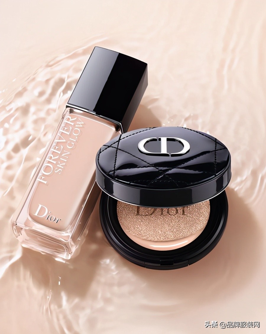 锁妆家族全新成员 DIOR迪奥水光气垫