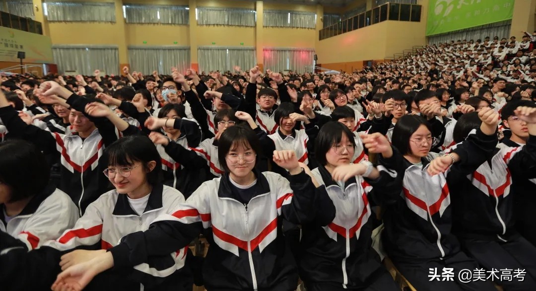 大洼高中2021年春季英语大赛“以赛促学”精彩纷呈