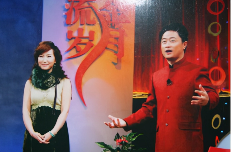 香港女打星靠苗翠花走红，曾批章子怡不配打星，现成国家一级教练