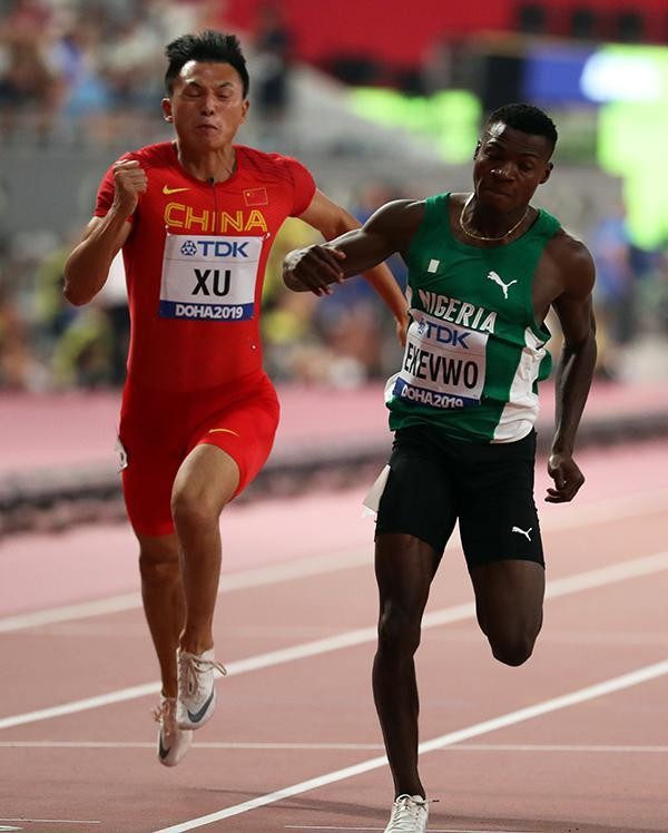 “中国飞人”！韧带断裂，他术后第二天就开始训练，22岁刷新纪录问鼎冠军！