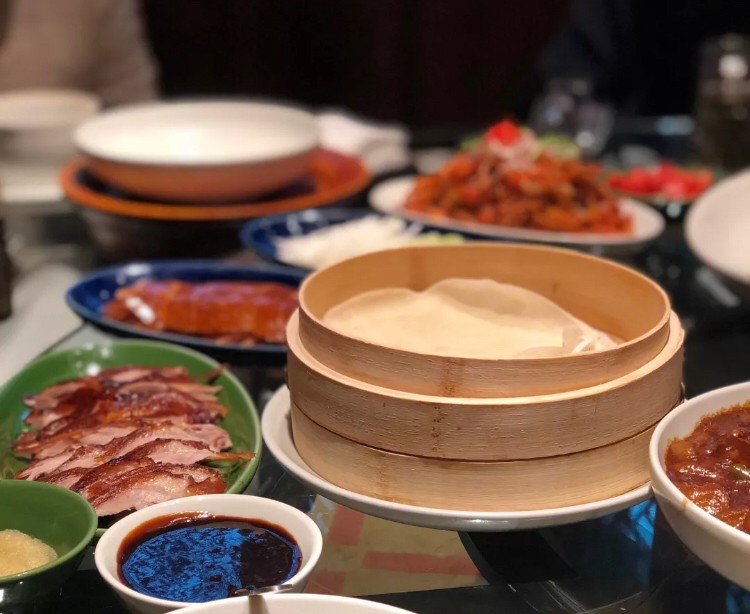 北京土著：吃烤鸭千万别去全聚德！这10家烤鸭才正宗！你吃过几家