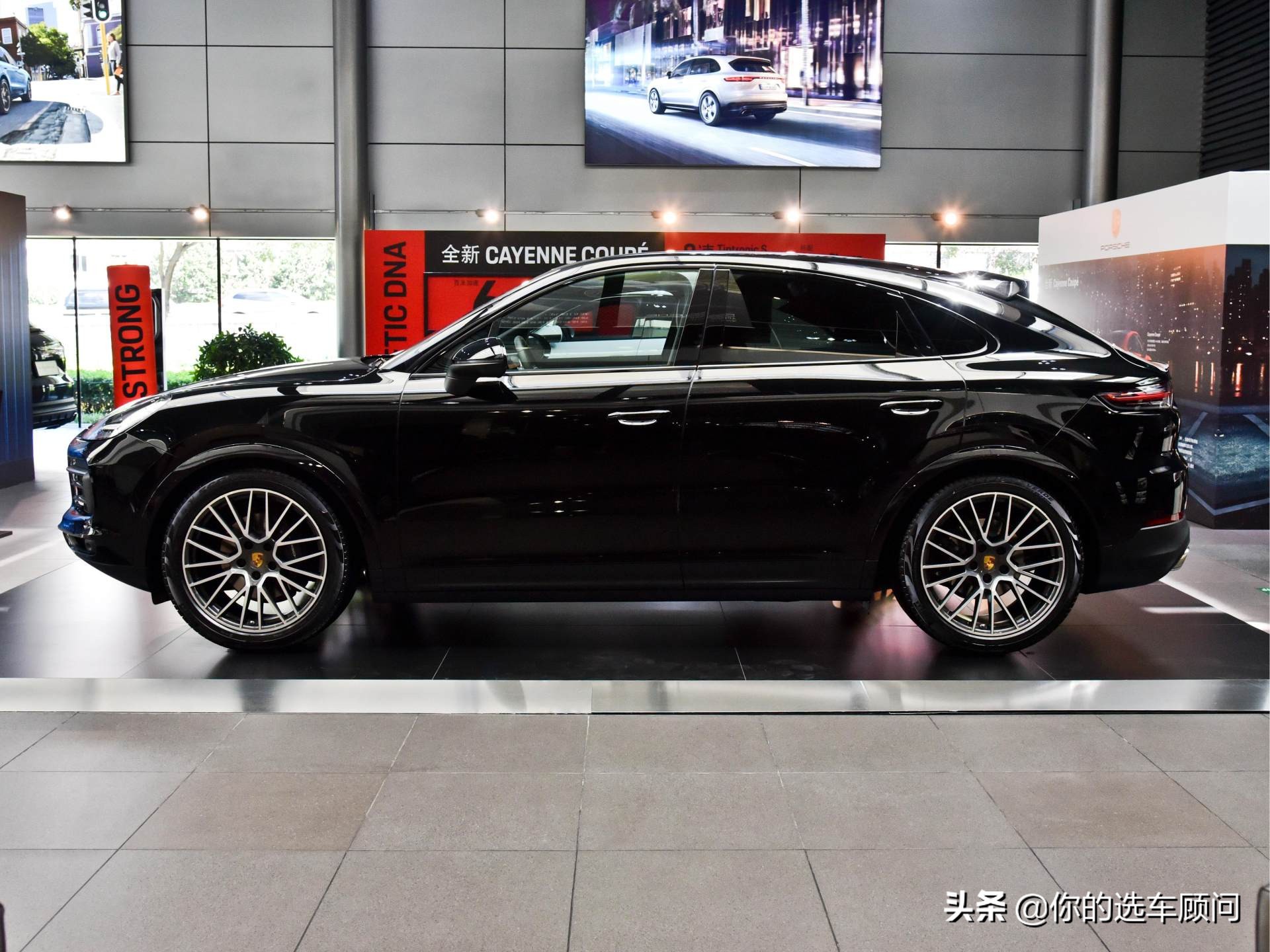 超豪华大排量SUV，进口四驱价格合适，实拍保时捷Cayenne（卡宴）