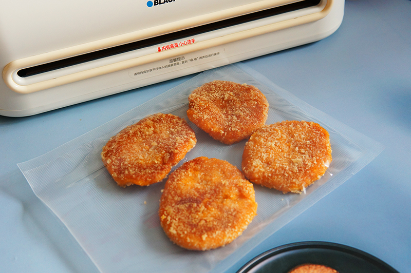 万物皆可封，锁住新鲜味！蓝宝真空保鲜机体验