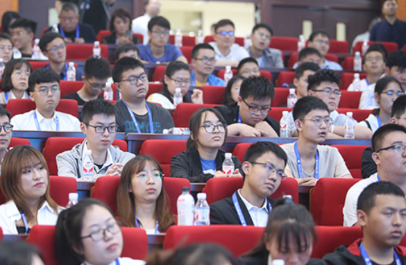 黑龙江这所本科大学，3轮补报无1人报考，考生：看校名就不想报