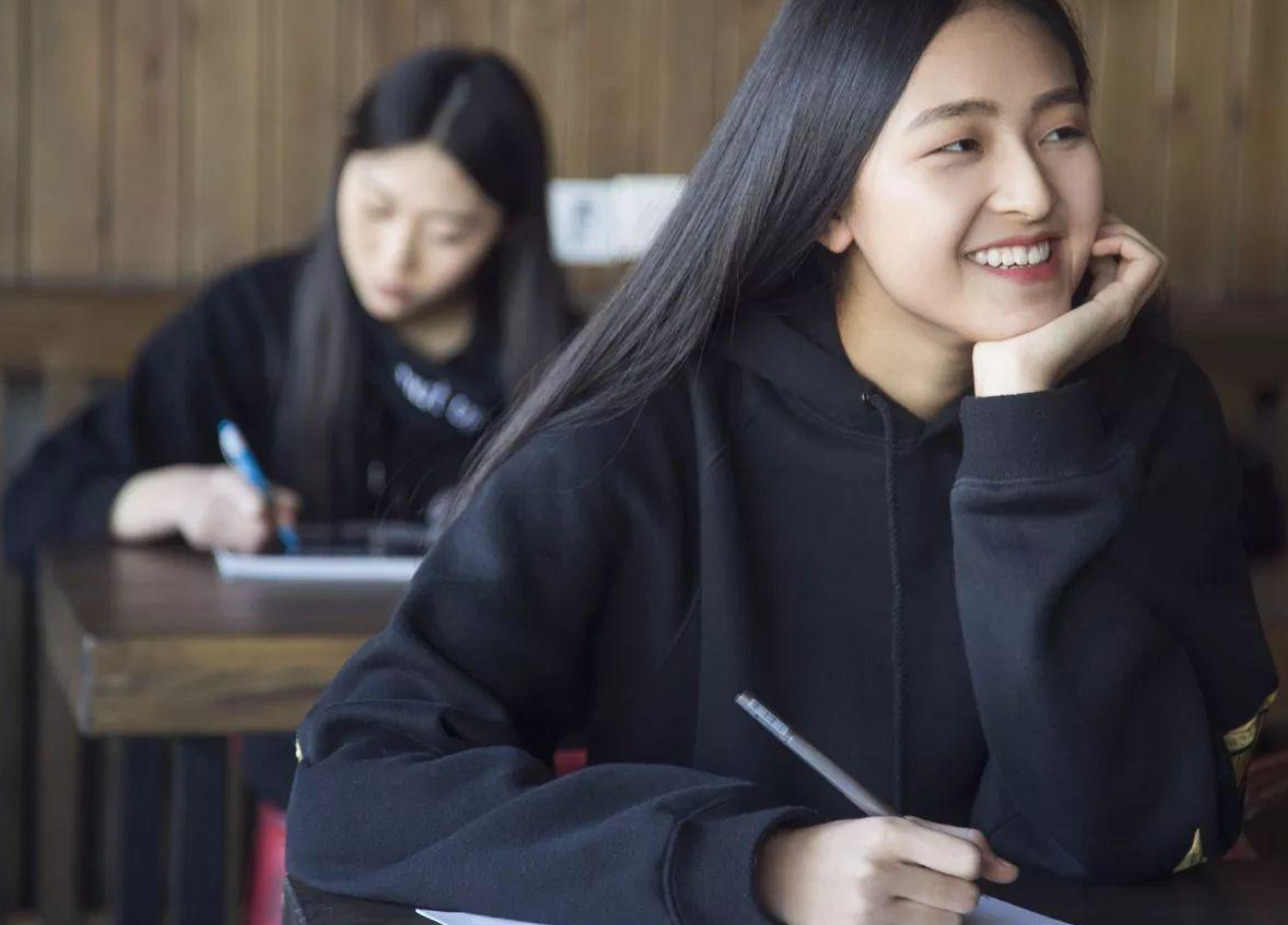 名校梦恐破碎，多所985高校发通知，暂停高水平艺术团招生