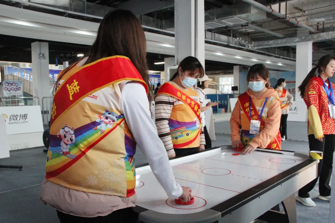 “冰雪大篷车”来合肥啦，蓝宇教育为北京冬奥会加油助力