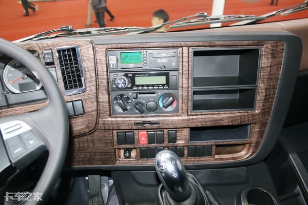 ��ʮ�巢���� �ɰ���AMT Һ����������������޿�ǣ��������