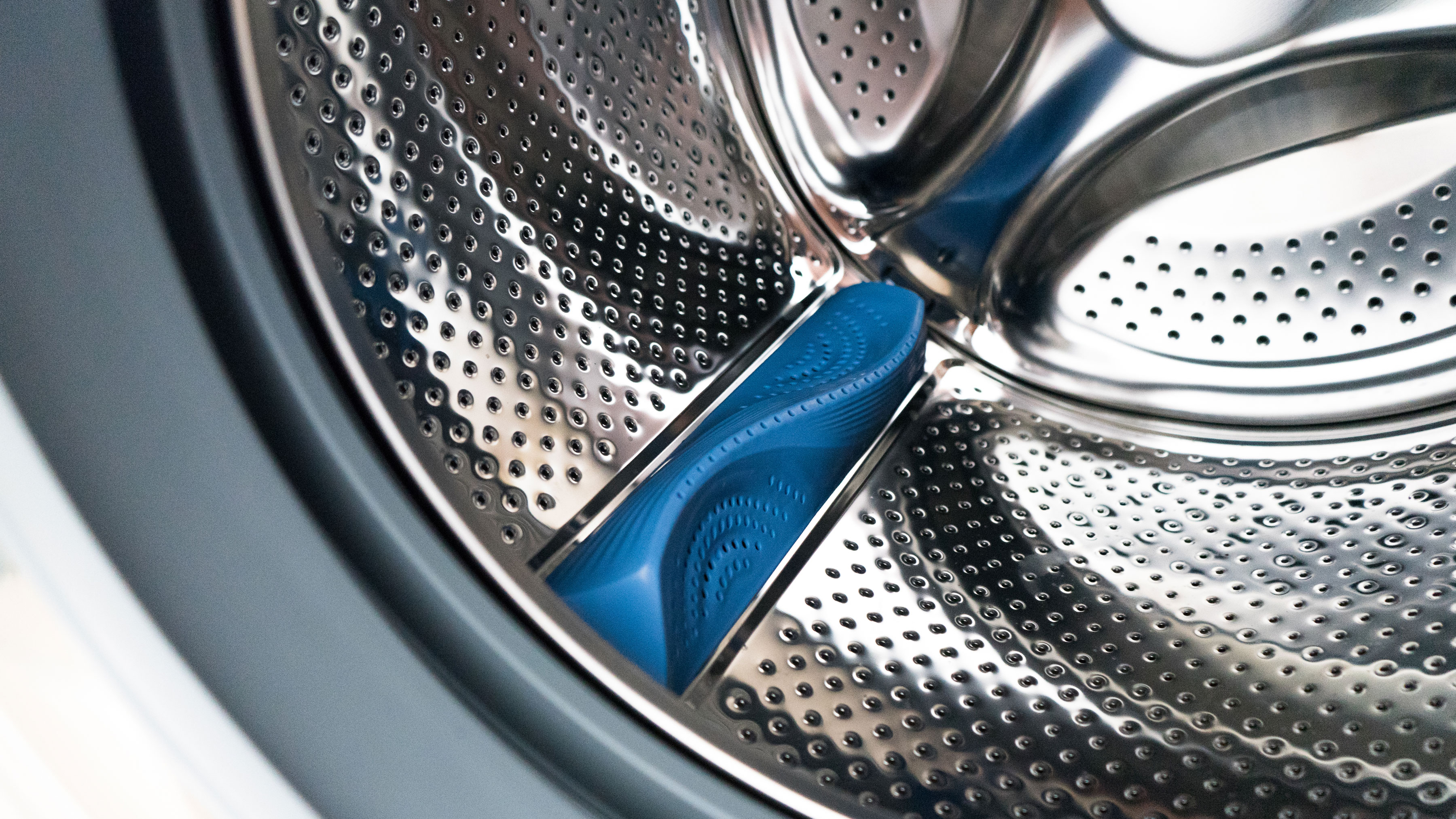 自动洗衣黑科技，小天鹅全自动滚筒洗烘一体洗衣机