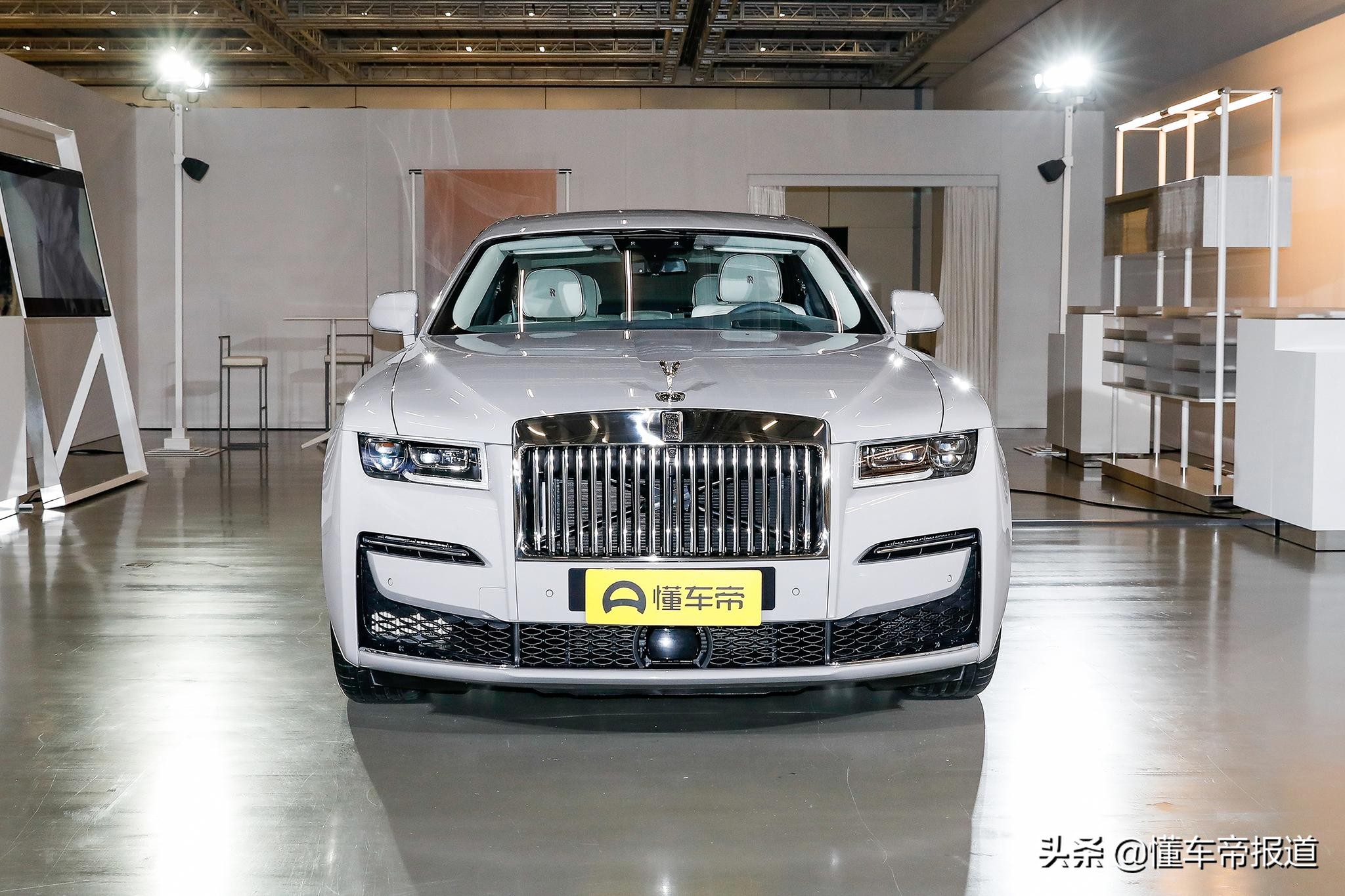 新车 </p><p>　　 售价473万元起 劳斯莱斯全新古思特正式上市