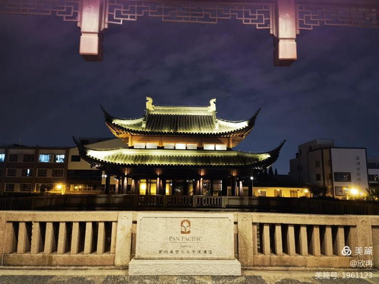 桂雨秋来，我轻轻的走进了姑苏