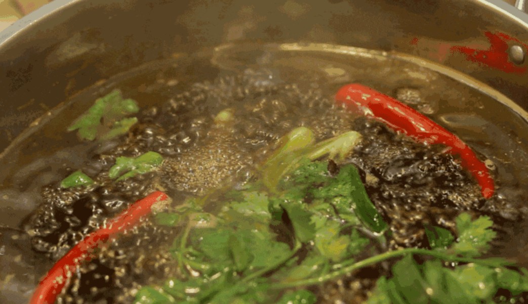 盐卤是什么东西（盘点饭店中的那些卤水秘方）