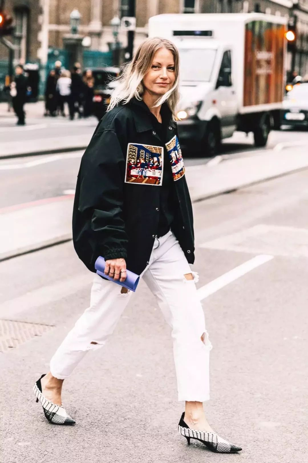 脚上魔术｜瘦脚又显高，奶奶鞋只穿V口的就好