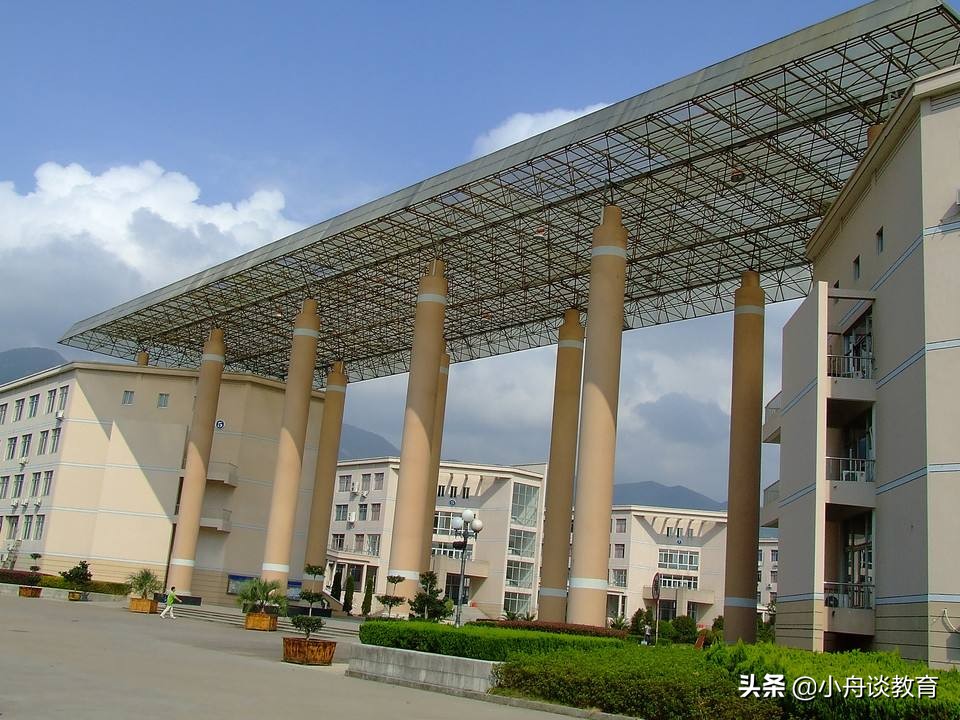 浙江本科大学（浙江12所公办二本大学排名）