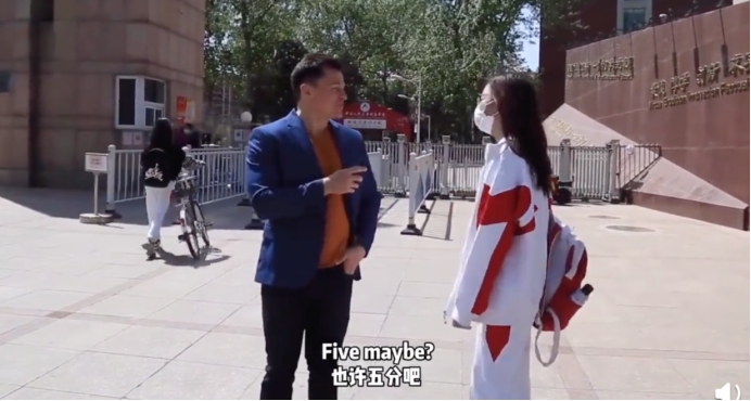 看看人大附中，再看看身边的中学，感觉像是在两个完全不同的世界