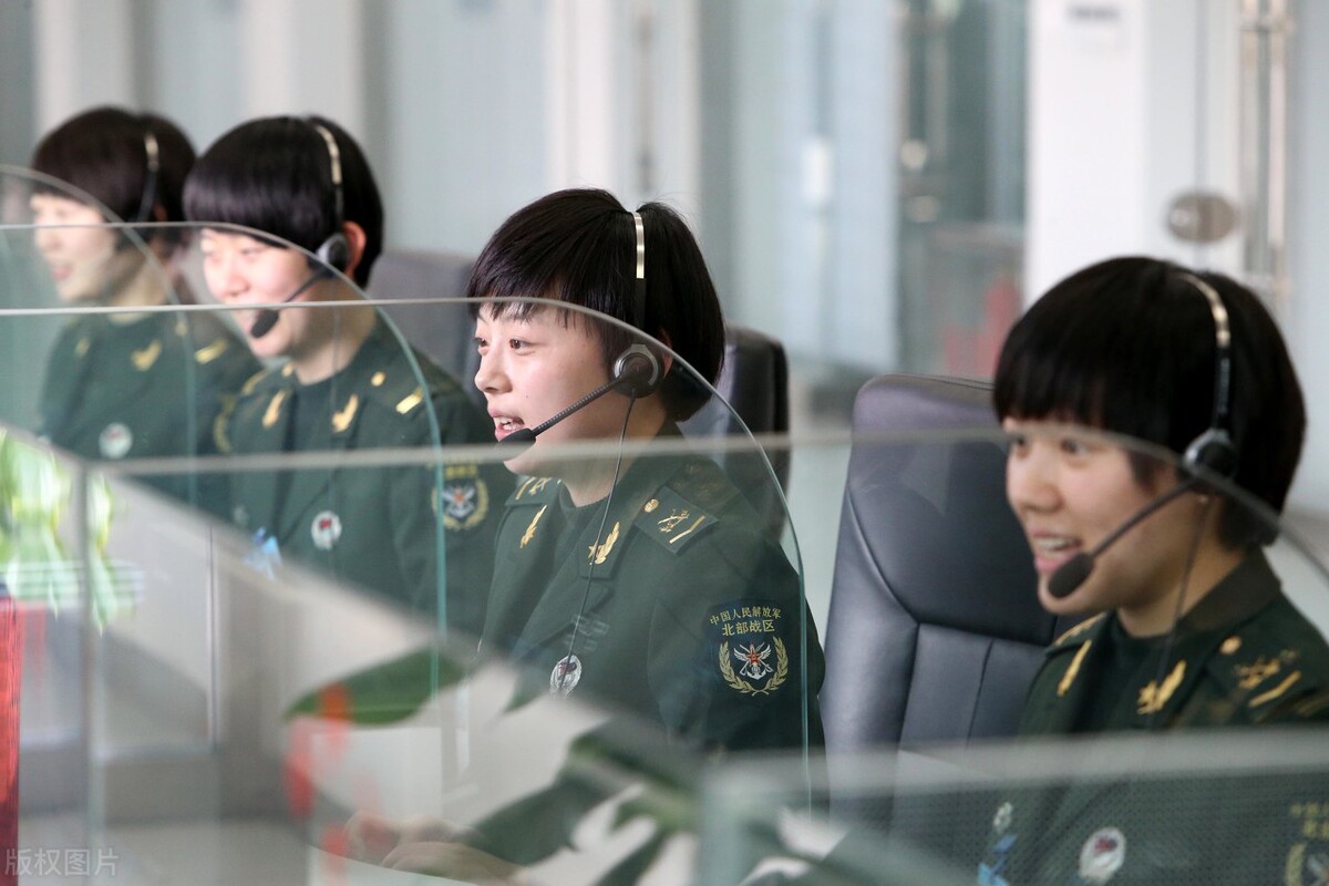 大学毕业后当兵好不好（老王女儿明年大四毕业）