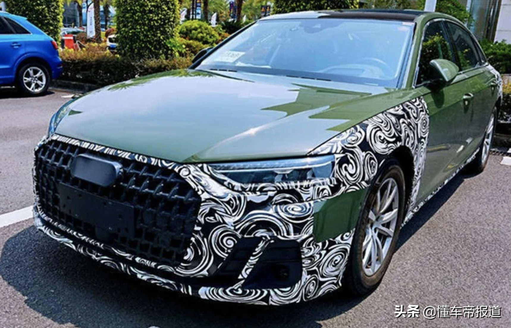 新车 </p><p>　　 迈巴赫S级对手来了！奥迪A8L霍希版实车谍照曝光，中国专属