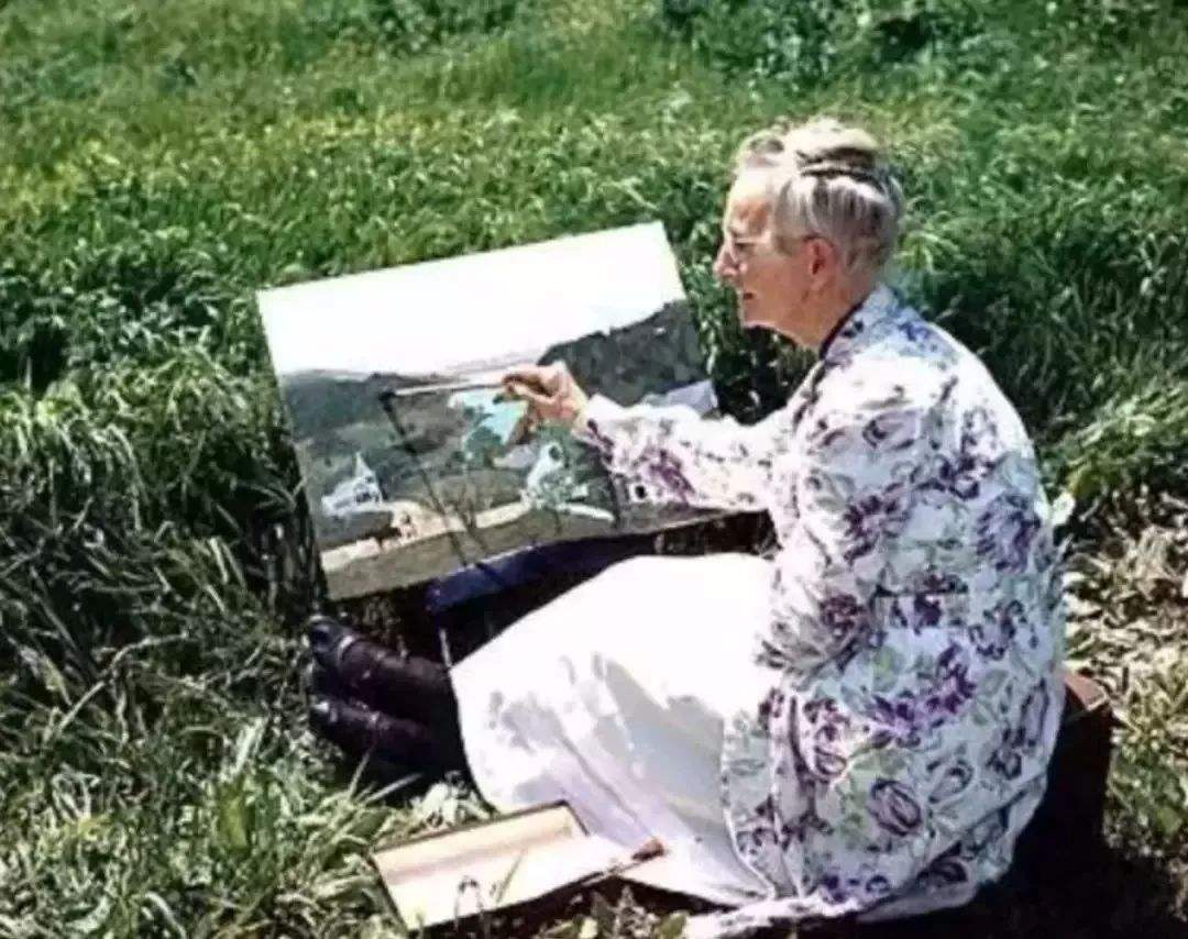 人到中年，没青春也没钱了，丈夫欺辱、感情破裂，就只能认怂吗？