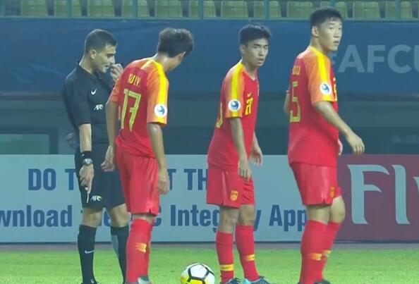 u19亚青赛(中国男足U19亚青赛首战0-1不敌塔吉克斯坦，国足官方发推鼓励)