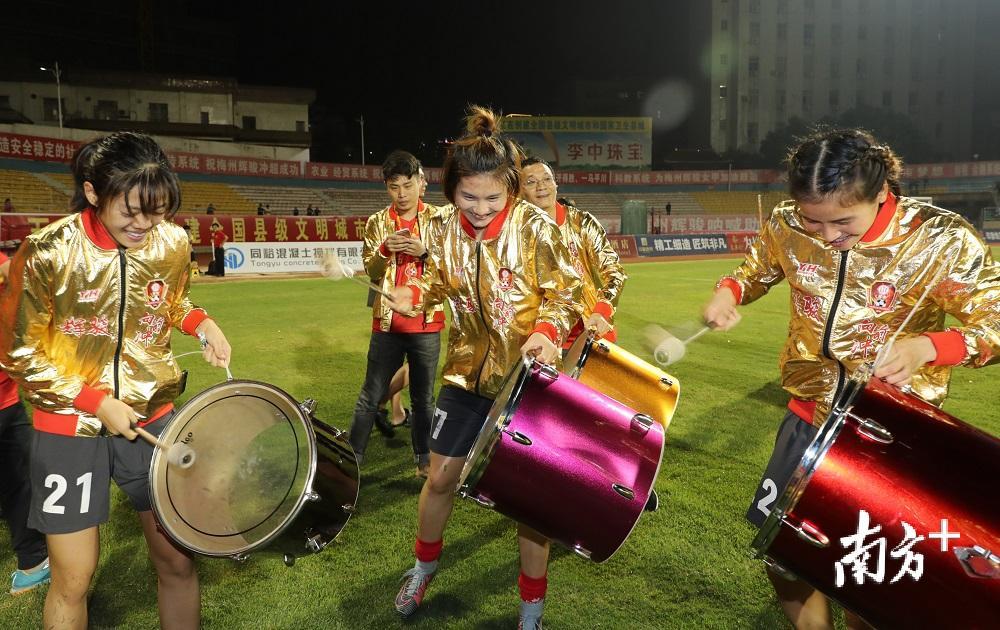 梅州什么时候有中超球队(冲超成功！梅州首支中超球队诞生，女足辉骏锁定中超席位)