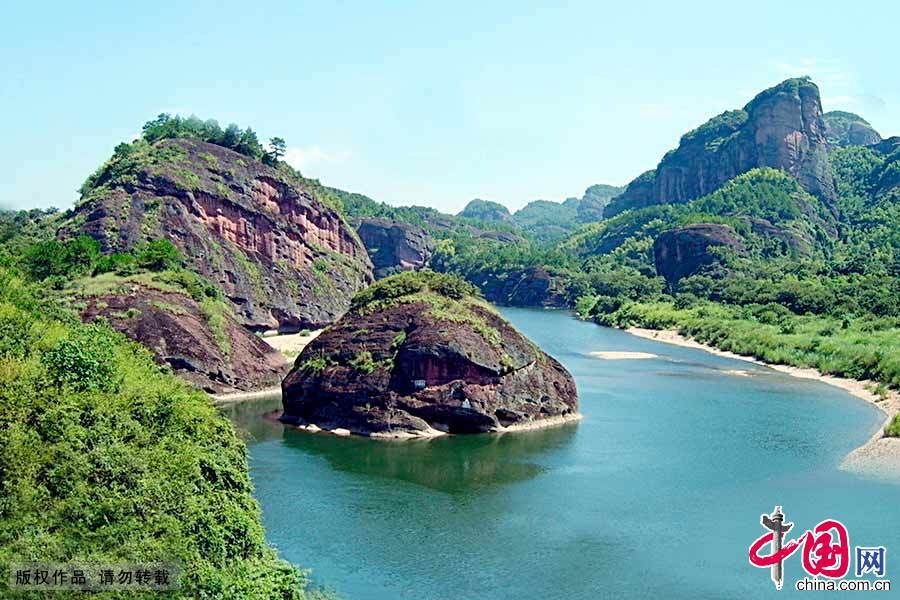 “丹霞地貌 道教仙境”江西龙虎山