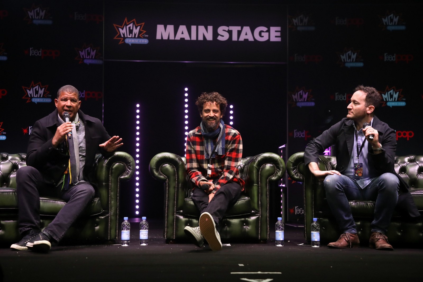 《蜘蛛侠:平行宇宙》主创亮相伦敦 六蛛齐聚破次元