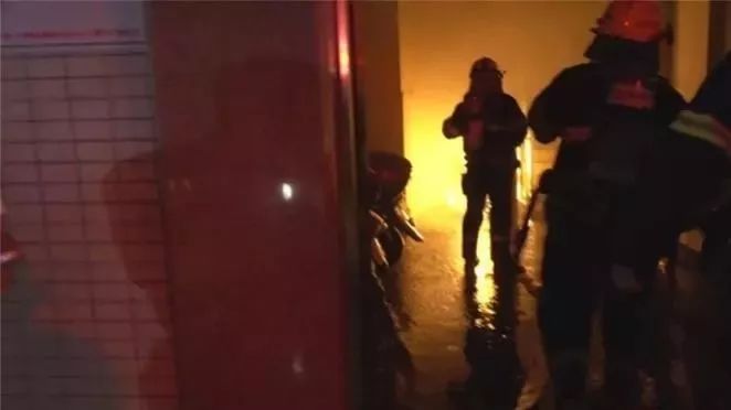 「今日热点」1秒夺命，母子双亡！电动自行车突然爆炸……