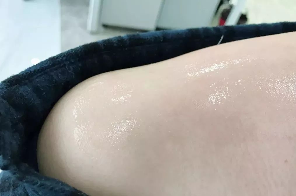 日常小妙招,用它抹一抹,肩颈不酸,关节不痛,浑身都有劲!