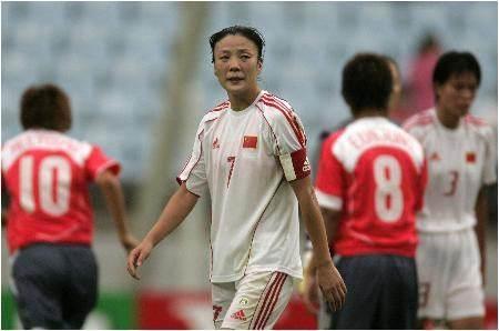 张鸥影2007年世界杯(张鸥影生涯回顾：3战世界杯曾获亚军 07年本土失利含泪告别赛场)