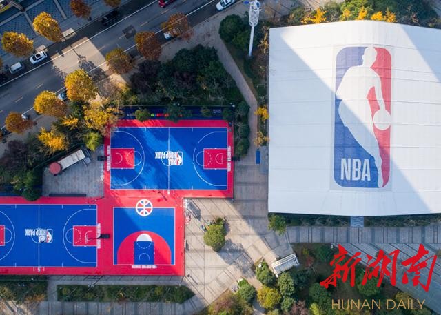 nba球星来长沙有哪些(首家NBA篮球公园落户梅溪湖 12月8日正式对外营业)