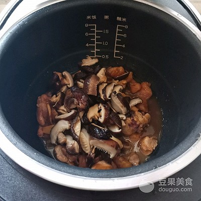 香菇炖鸡,香菇炖鸡的做法