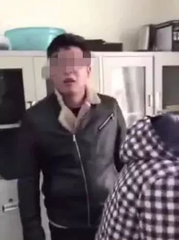 反转！司机扶起倒地老人却被讹？警方通报来了：有刮擦……