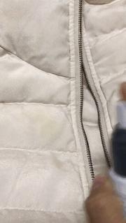 茶渍、油渍用它一喷比干洗店还干净,羽绒服、毛呢大衣、西装免整洗