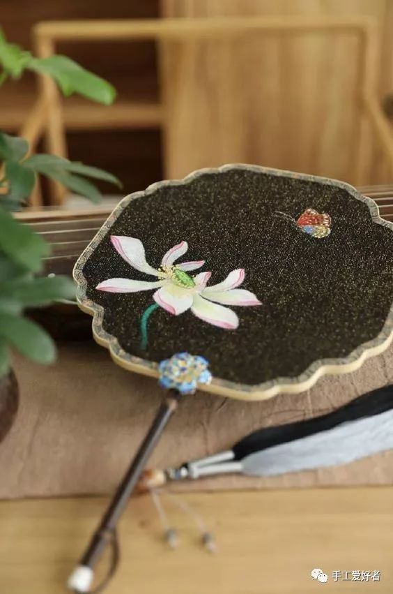 传统工艺|轻罗小扇扑流萤