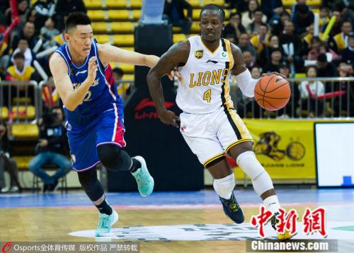 刘帅cba哪里人(打野球 辗转NBL 3次受挫：CBA选秀探花的追梦之路)